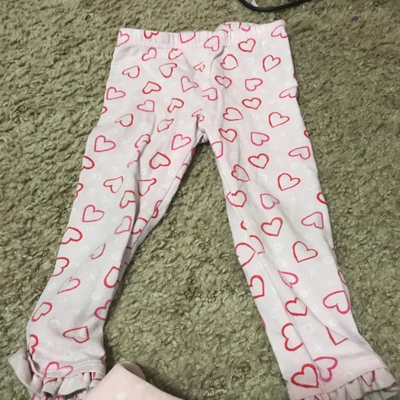 Little girls Valentine’s Day outfit - Picture 3 of 3